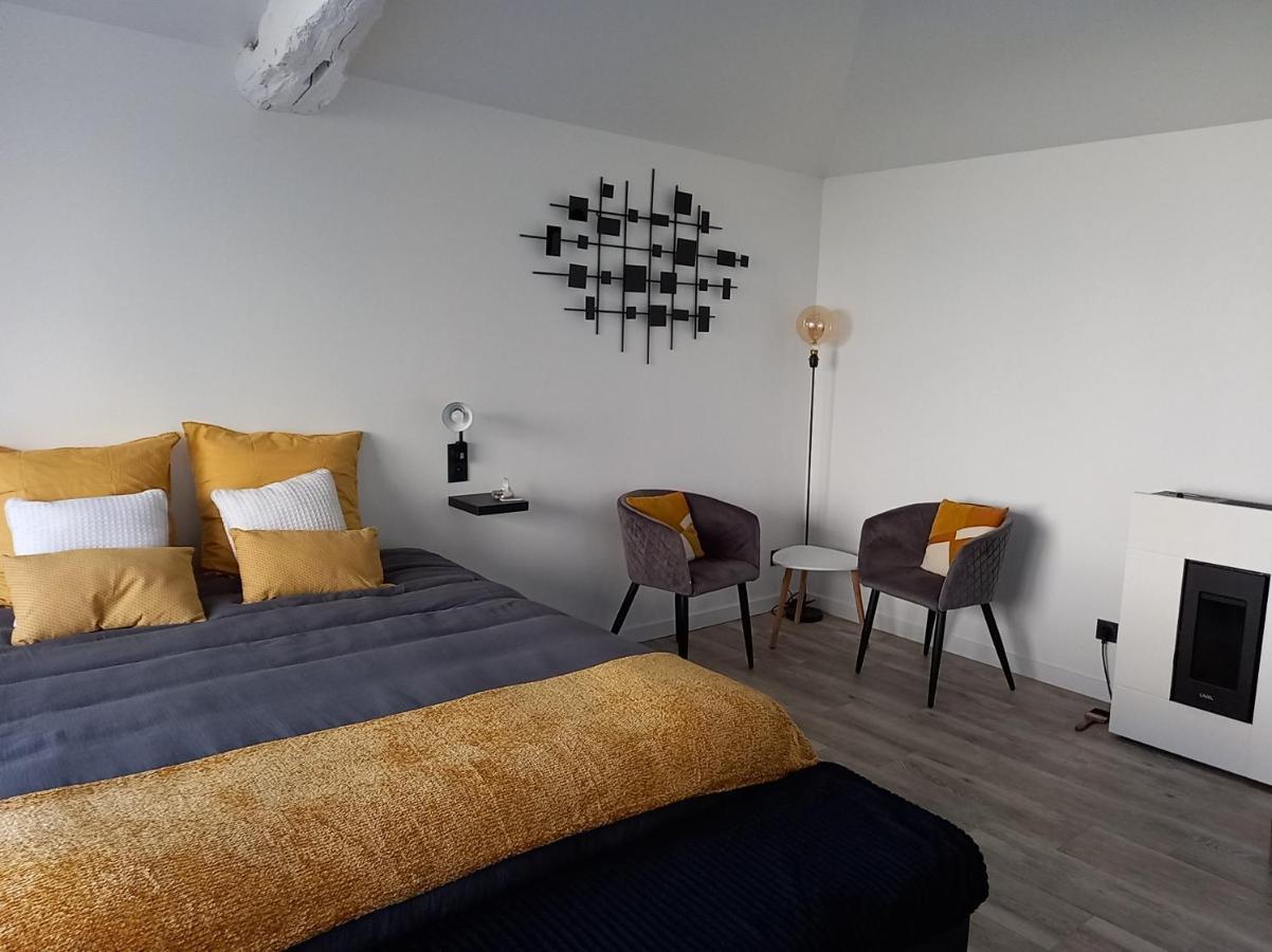L'Atelier D'Andre Bed & Breakfast Monbahus Exterior foto